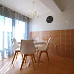 Galihost - Precioso Atico En Pleno Centro De Apartment *