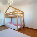 Galihost - Precioso Atico En Pleno Centro De * O Grove