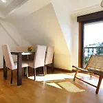 Galihost - Precioso Atico En Pleno Centro De *