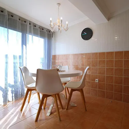 Galihost - Precioso ático En Pleno Centro De Appartamento *